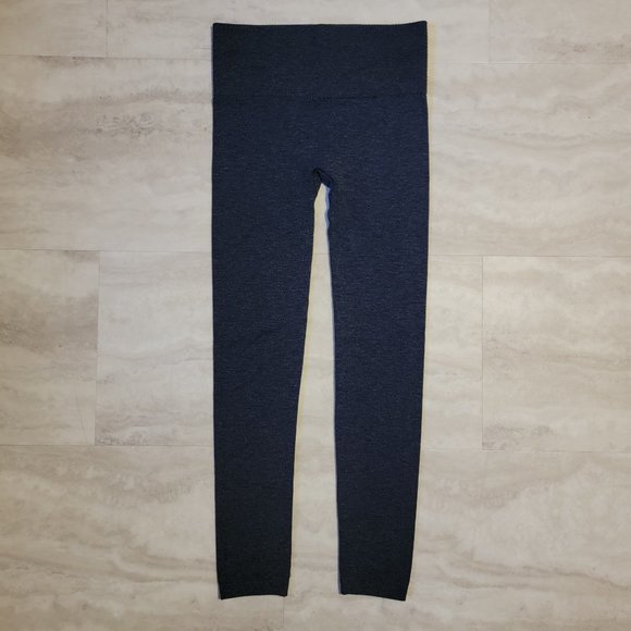 One 5 One Womens Navy Blue Textured Top Yoga Pants Small - Picture 1 of 4